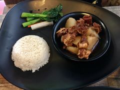 牛腩饭套餐-摩天轮餐厅(长鹿旅游休博园店)