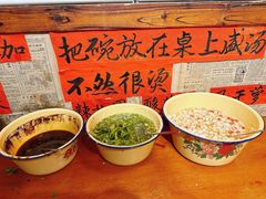 -柳州肥姨妈大骨螺蛳粉(双阳路店)