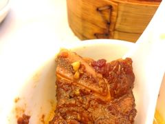 没解冻就蒸！生的，排骨也是！-稻香酒家·33年老字号·港式粤菜(富邦中心店)