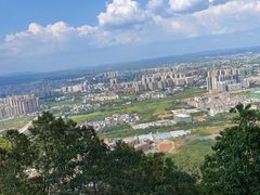 -神光山国家森林公园