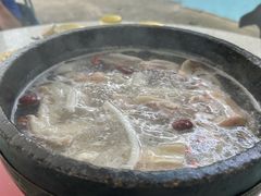 -墨脱石锅椰子鸡•海鲜糟粕醋(榆亚路店)
