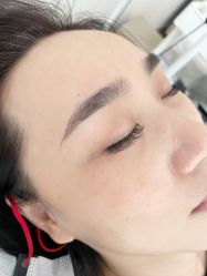 -初心纹眉洗眉·美睫专业店