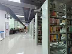 -增城图书馆(荔景大道辅路店)