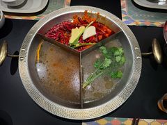 -廖掌柜·重庆鲜货火锅(上海首店)