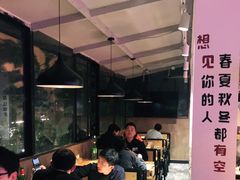 大堂-新疆烧烤王(广灵店)