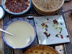 -三锅莊·牦牛肉火锅·香格里拉特色藏餐宴请餐厅(菱角塘路店)