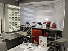 -目艮眼镜SHOWROOM(品牌集合店)