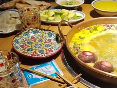 -洱火云南酸菜牛肉火锅(石景山当代商城店)