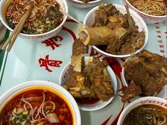 牛肉粉-张记牛骨粉(如意巷店)