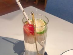 白富美荔枝气泡果饮-伊斯坦布尔土耳其清真咖啡餐厅