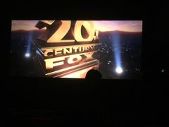 -新影联鸿泰影城