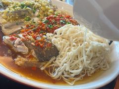 -钟掌勺忘不了地道湘菜(新天地假日广场店)