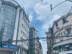 -梅记大块头爆鱼店(乍浦路店)