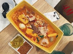 -谭仔米线(皇庭广场店)