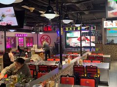 -马路牙子烧烤音乐酒馆(望京店)
