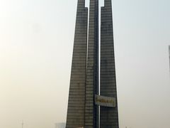 -唐山抗震纪念碑广场