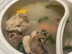-小河公主秘制烤羊腿(小绿谷店)
