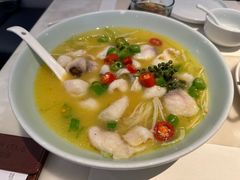 -港丽餐厅(高德置地店)