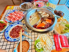 -山悦里 山野·鲜火锅(罗斯福广场店)