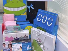 -雅悦齿科(顾村公园店)