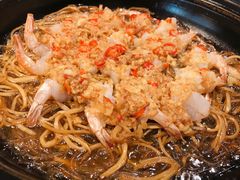 石锅焖鲜虾-随食坊·私房菜