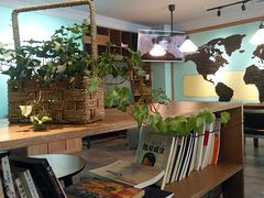 大堂-香颂咖啡(华德中心广场店)