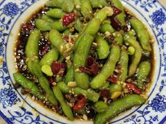 -江城燕子大排档(江汉路步行街店)