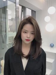 -朗峰专业美发沙龙