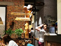 大堂-苹果树下艺术餐厅(宋庄店)