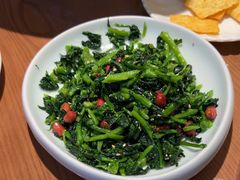 -胡氏大盘鸡新疆菜(石岗店)
