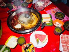 -谭鸭血老火锅(万象九宜城店)