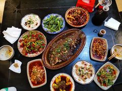 -醉八仙热酒馆(渝中店)