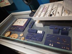 -HeyJewel全球独立设计师原创首饰集合店