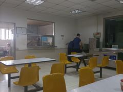 -东风标致北京标龙京津4S店(姚家园店)