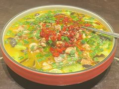 -江上荟·创意中国菜(绿地缤纷城店)