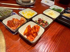 -喜牛烧肉酒场·黑金店(威高广场店)