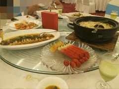 -泓历皇朝酒店(东亭店)