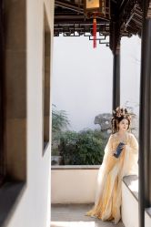 -一揽芳华汉服旗袍体验馆(拙政园店)