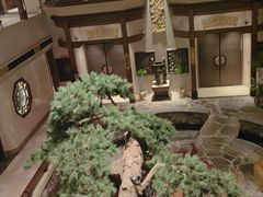 -顺峰(农展馆店)
