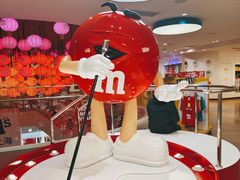 -m豆巧克力世界(上海世茂广场店)