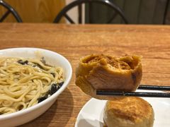 -清真吴记门钉肉饼·喜多利