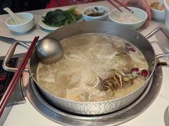 鲜人参石橄榄锅-八合里潮汕鲜牛肉火锅(深圳海岸城店)