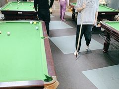 -夜时尚台球俱乐部(汉阳摩尔城店)