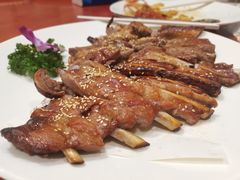 炭烧黑毛猪排骨-清心茶楼·传统中山石岐菜