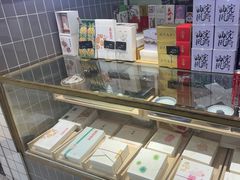 -阮大兴糕团(杭州西湖银泰百货店)