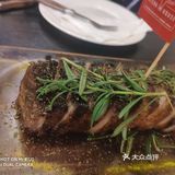 烟熏风味的牛排和冬夜更配哦~！[糖果]