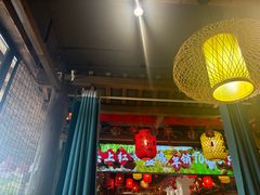-头上红煨盐鸡·非遗院子餐厅