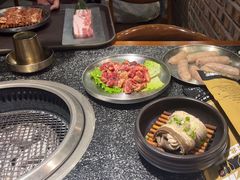 -红泥小火炉·东北泥炉烤肉(天一旗舰店)