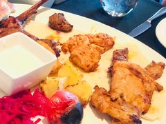 -Efes Turkish & Mediterranean Cuisine 艾菲斯餐厅(陆家嘴店)