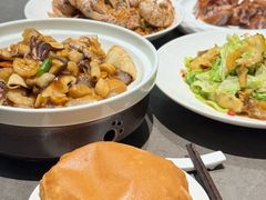 -奕景海鲜酒家· 大连海鲜(星海广场店)